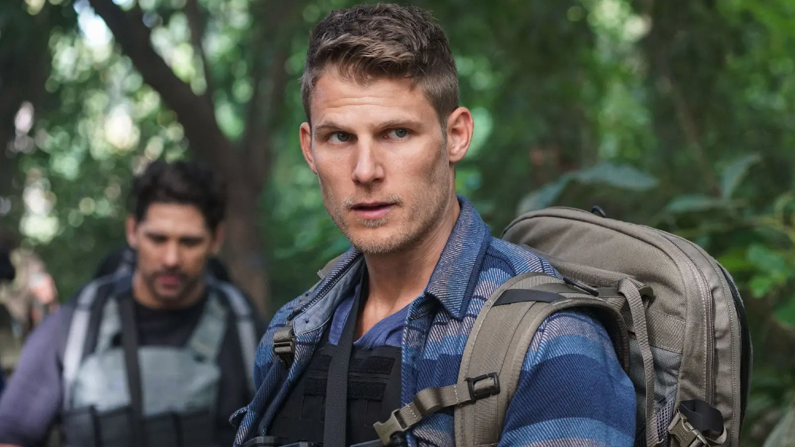 Jack Ryan și The Last of Us se întâlnesc în seria sci-fi a lui Michael Bay